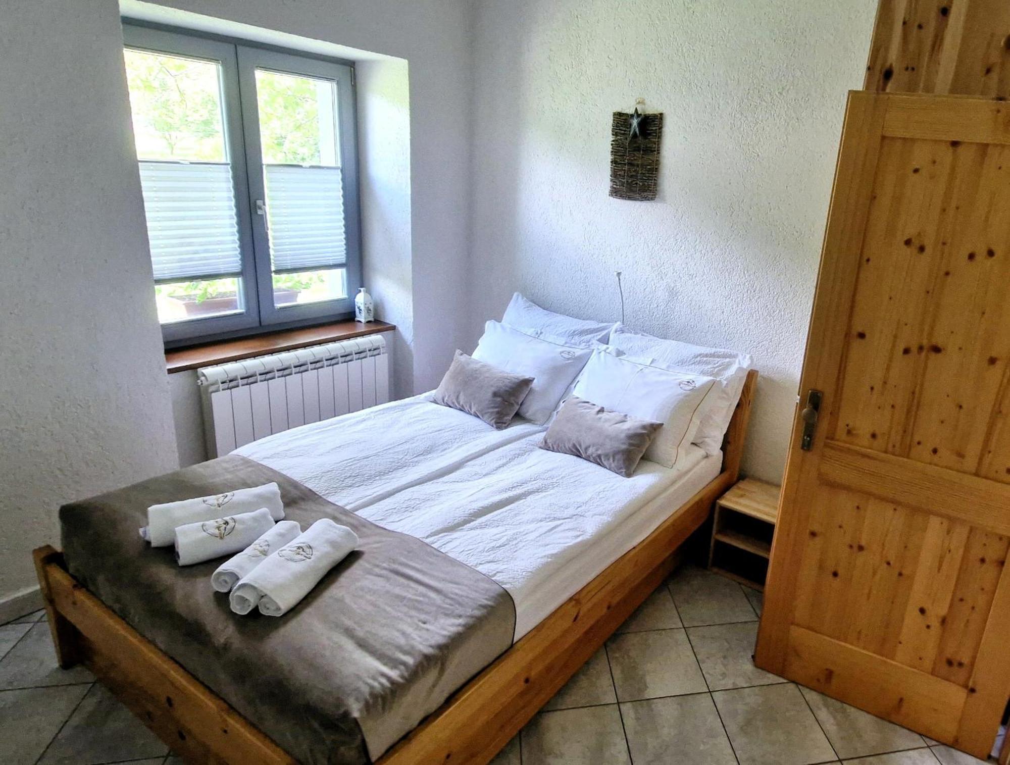 Guesthouse Idila Pod Nanosom Senozece Εξωτερικό φωτογραφία